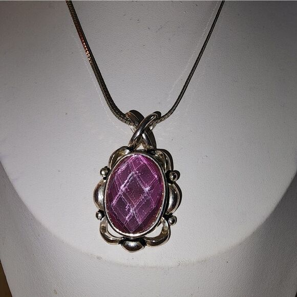 Silver and Purple Pendant Necklace 16" - Picture 6 of 8